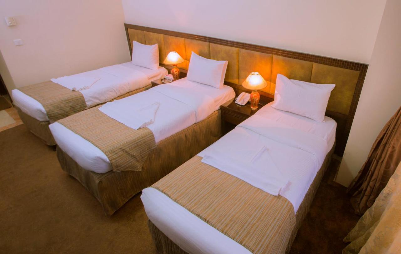 Al Zahra Hotel 麦地那 外观 照片